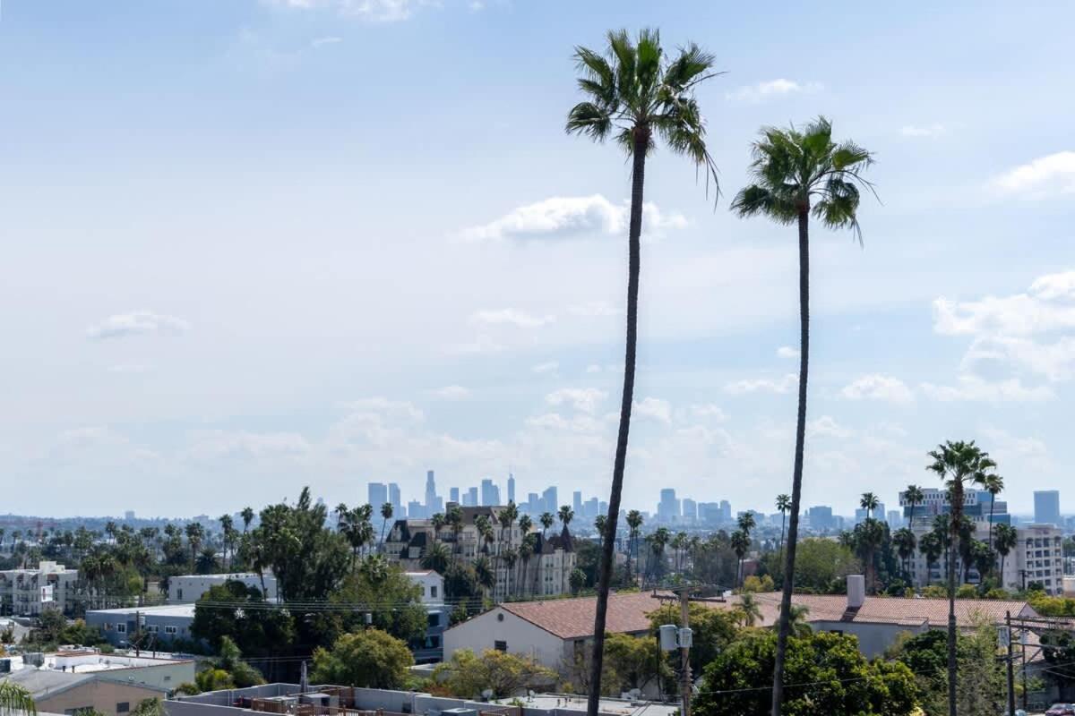 Hideaway In Beachwood * Los Angeles